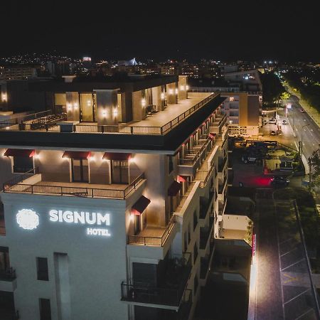 Signum Hotel ポドゴリツァ エクステリア 写真